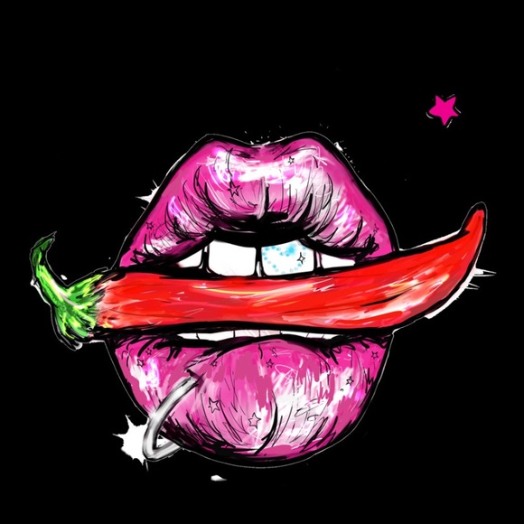 Meet your Posher, Sarai - Picture 3 of 4